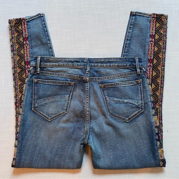 Driftwood Jeans - Picture 8 of 8